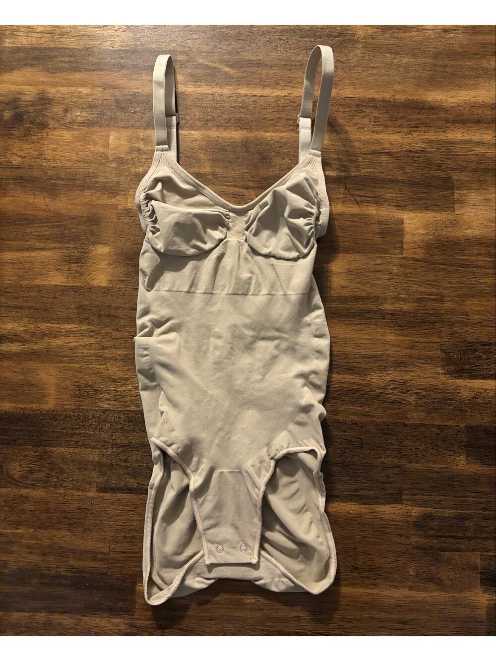 Quince Small Sculpting Bodysuit Shapewear Seamless Lifting Smoothing Compression